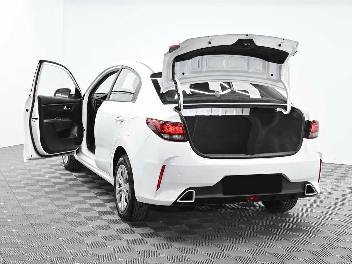 Купить Kia Rio с пробегом. Фото: #4