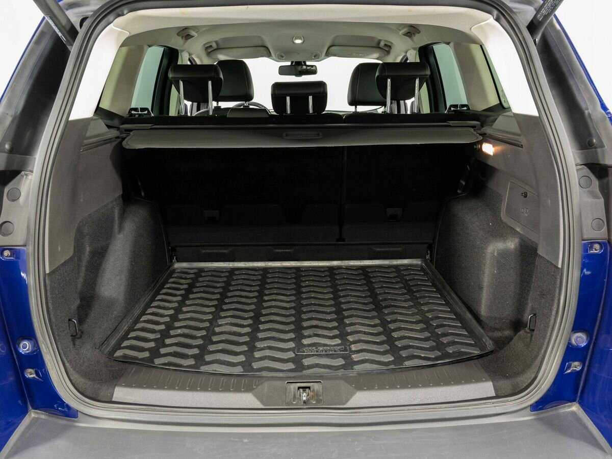 Купить Ford Kuga с пробегом. Фото: #27