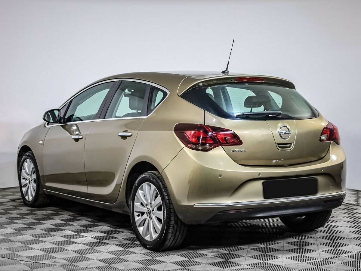 Купить Opel Astra с пробегом. Фото: #5