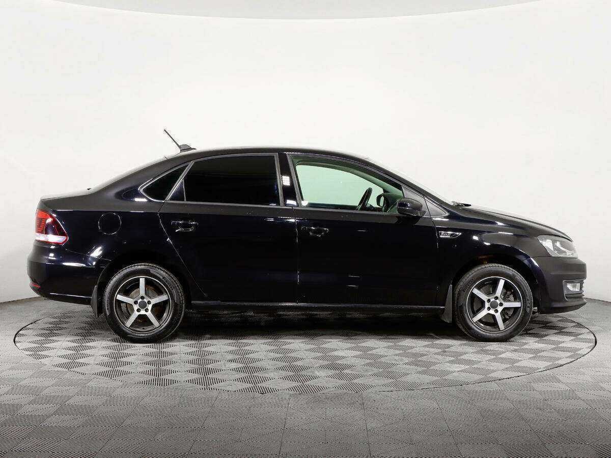 Купить Volkswagen Polo с пробегом. Фото: #3