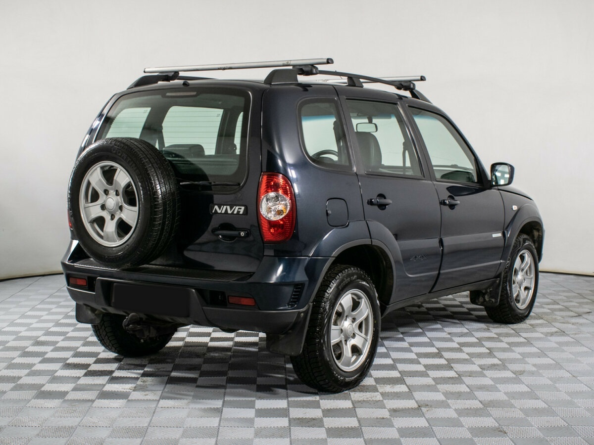 Купить Chevrolet Niva с пробегом. Фото: #3