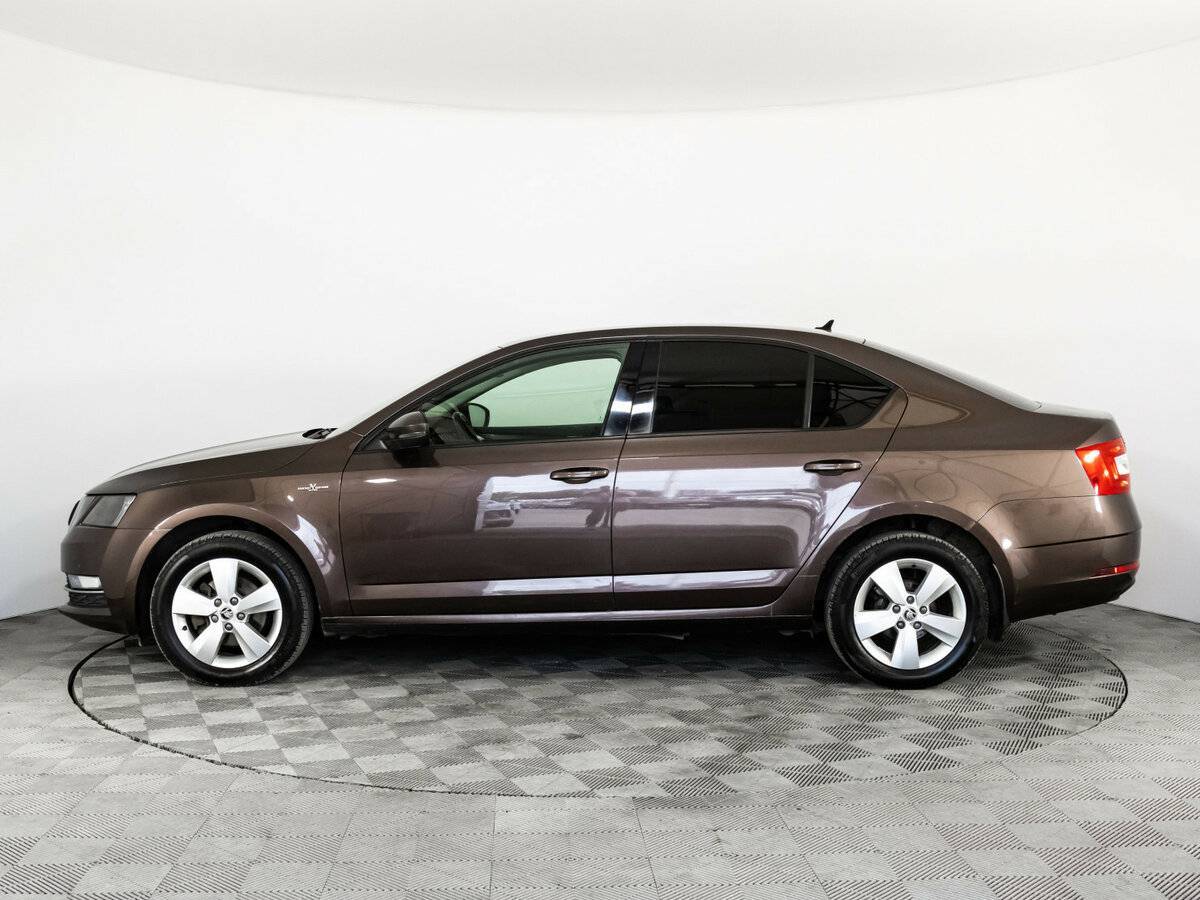 Купить Skoda Octavia с пробегом. Фото: #7