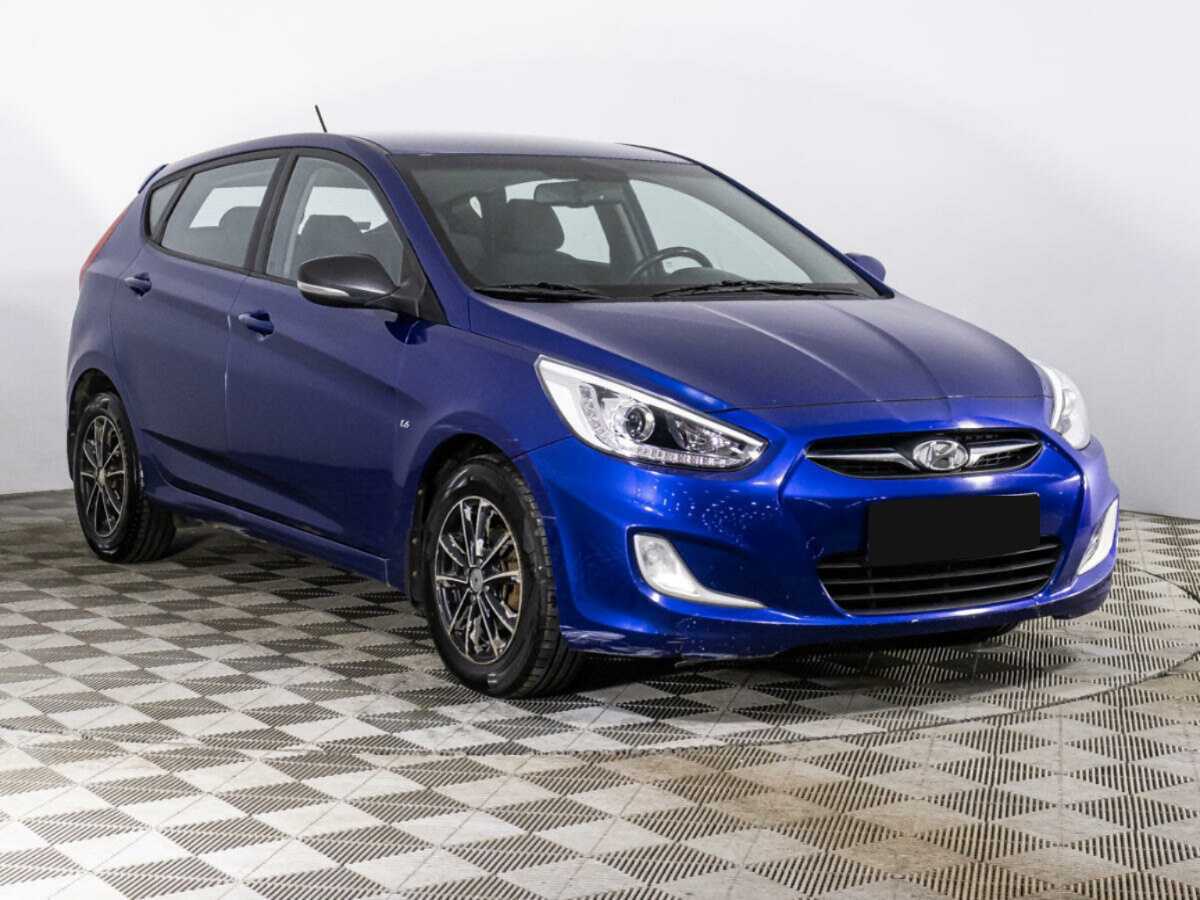 Купить Hyundai Solaris с пробегом. Фото: #2