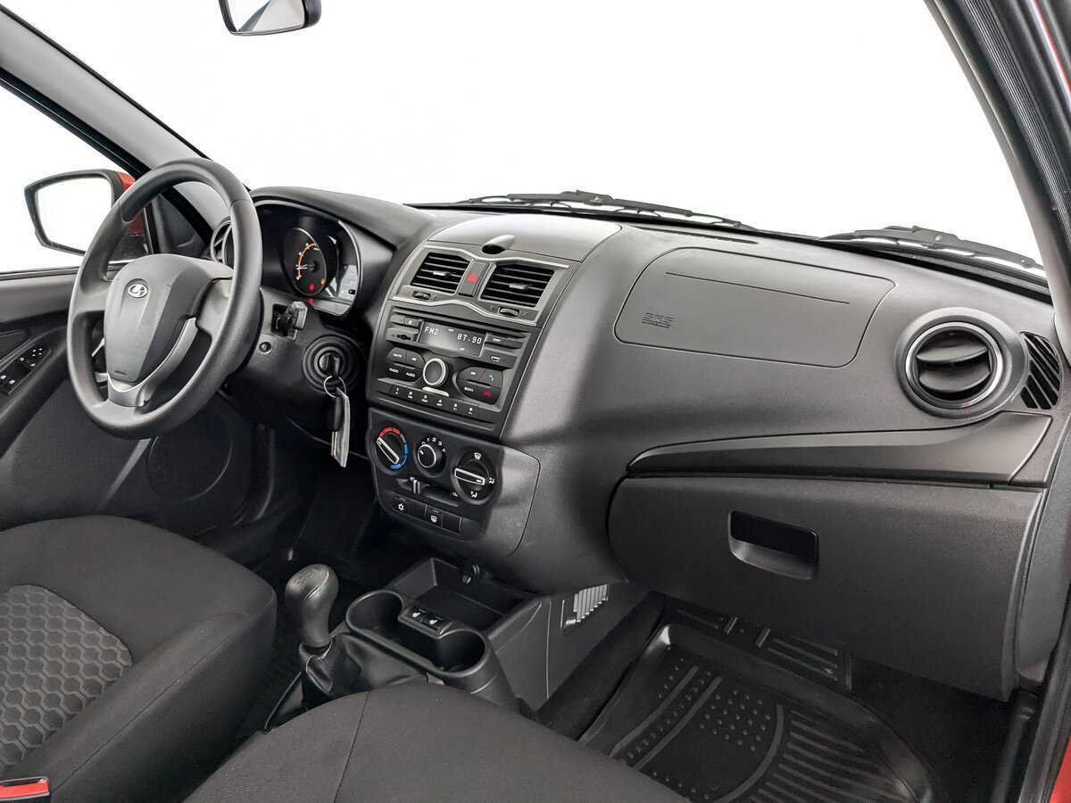 Купить Lada (ВАЗ) Granta с пробегом. Фото: #10