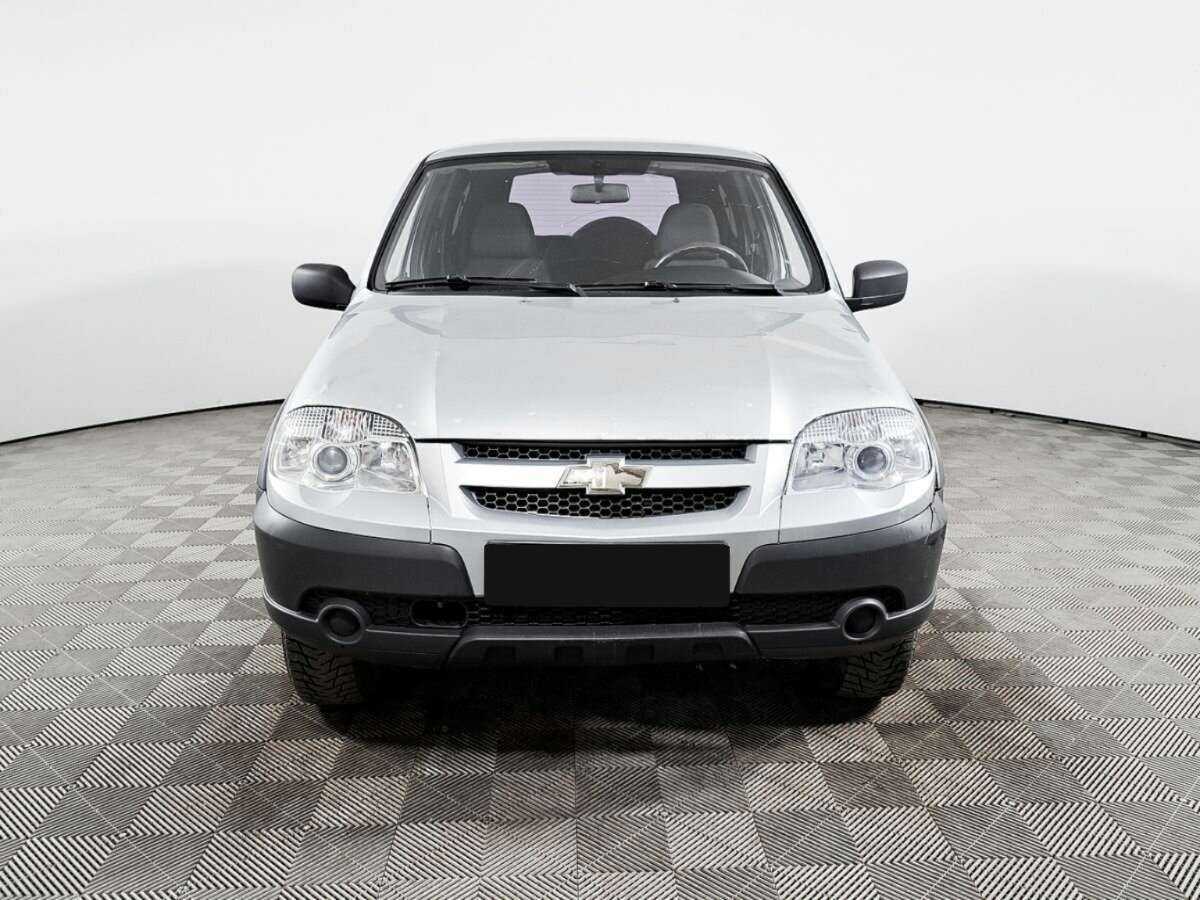 Купить Chevrolet Niva с пробегом. Фото: #1