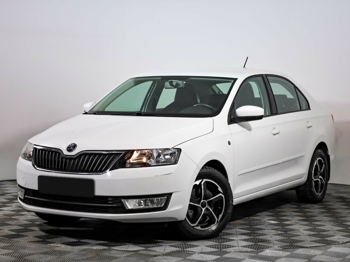 Купить Skoda Rapid с пробегом. Посмотреть фото