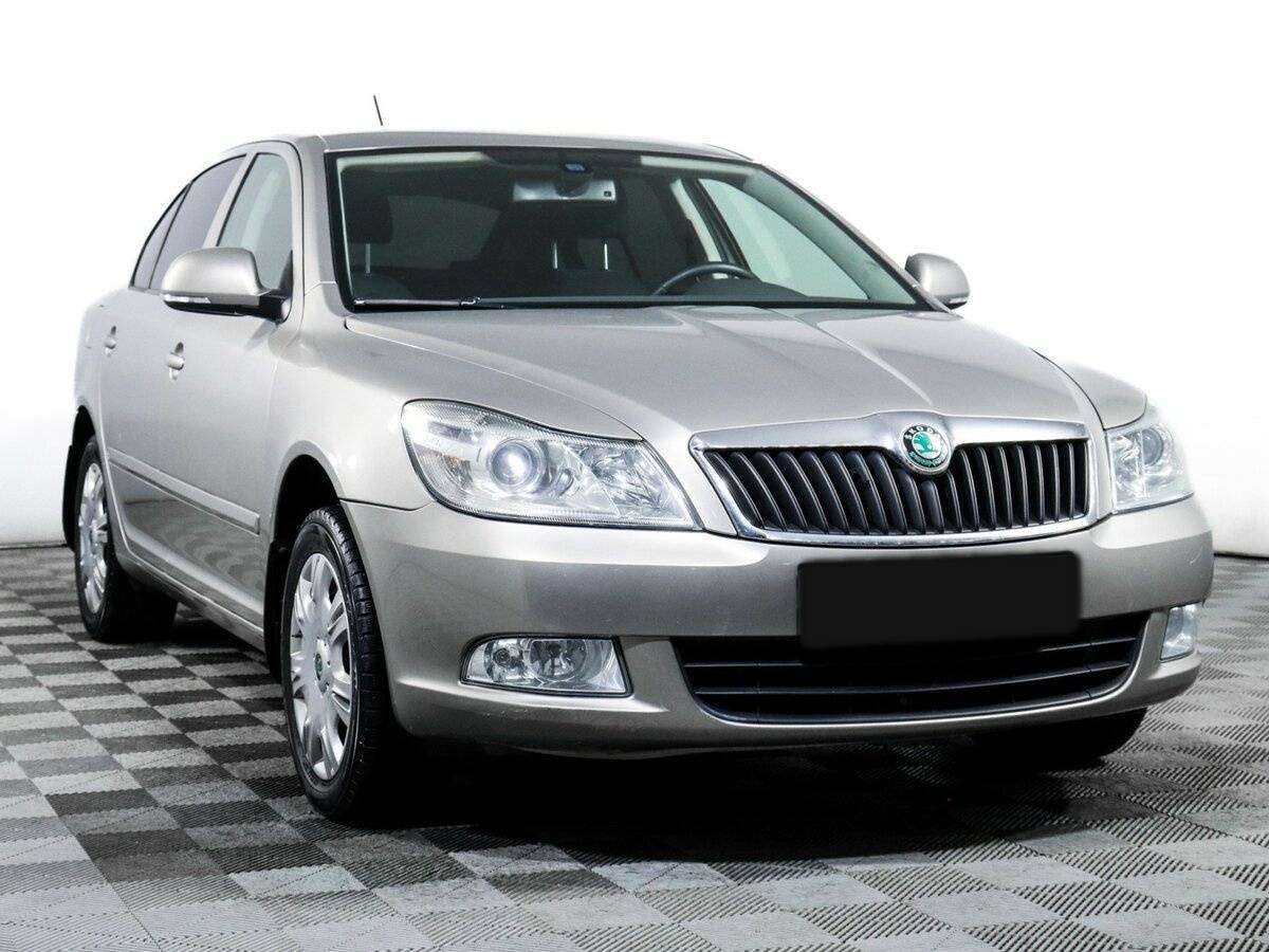 Купить Skoda Octavia с пробегом. Фото: #2