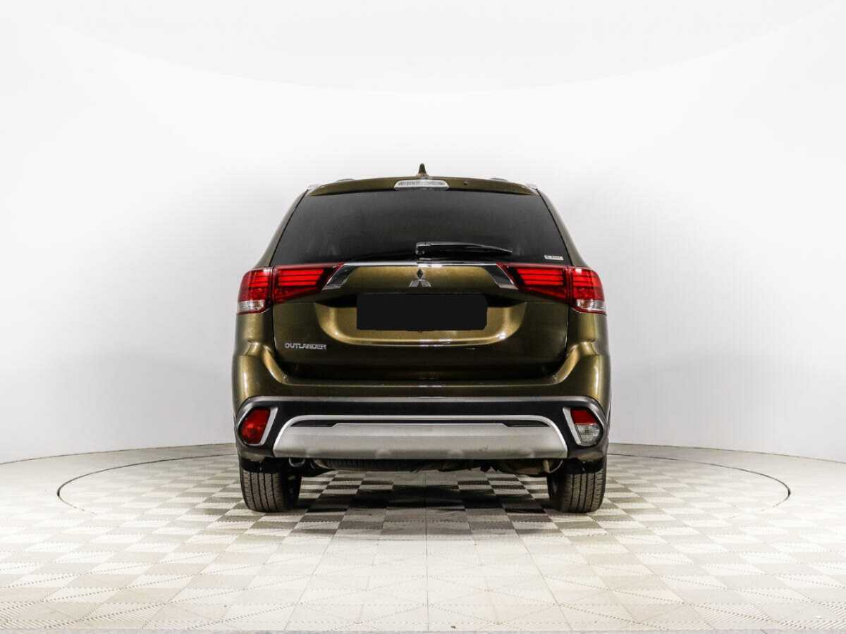 Купить Mitsubishi Outlander с пробегом. Фото: #5
