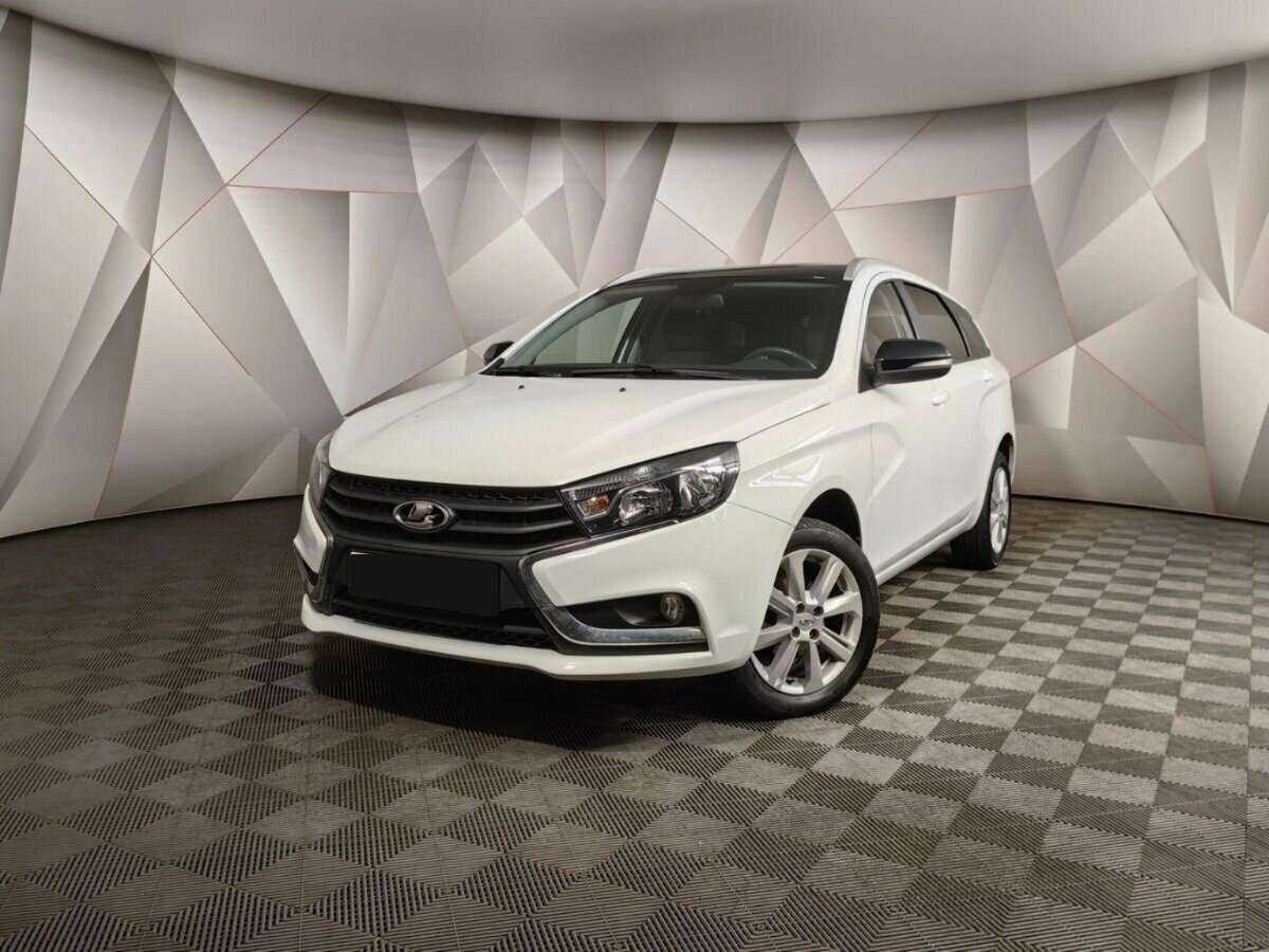 Купить Lada (ВАЗ) Vesta с пробегом. Посмотреть фото