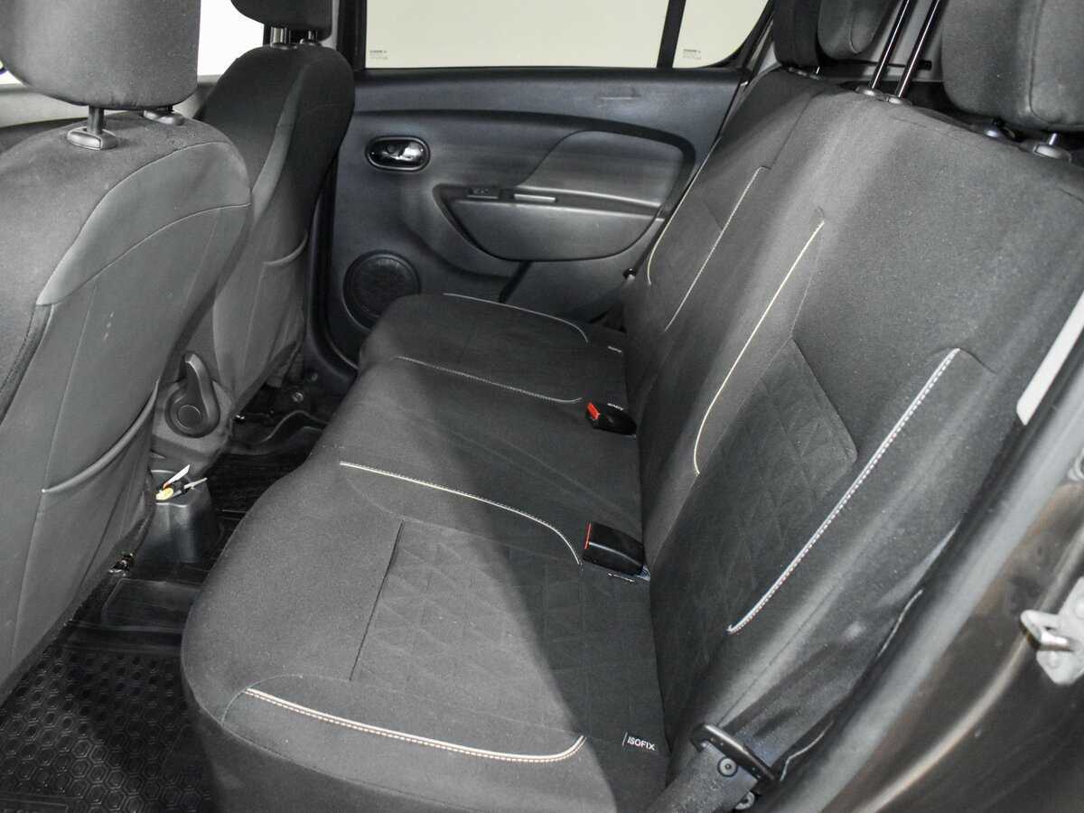 Купить Renault Sandero с пробегом. Фото: #9