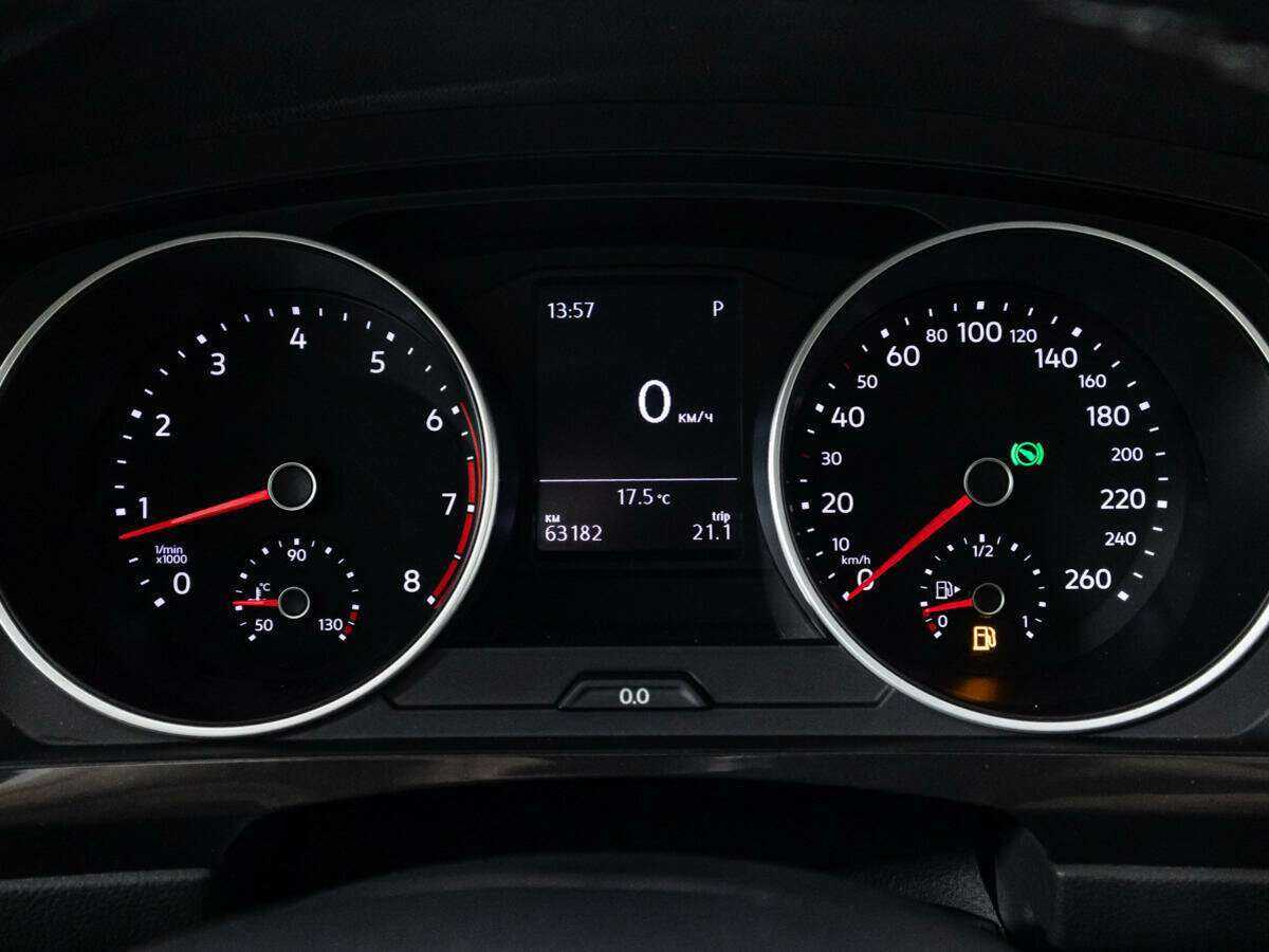 Купить Volkswagen Tiguan с пробегом. Фото: #11