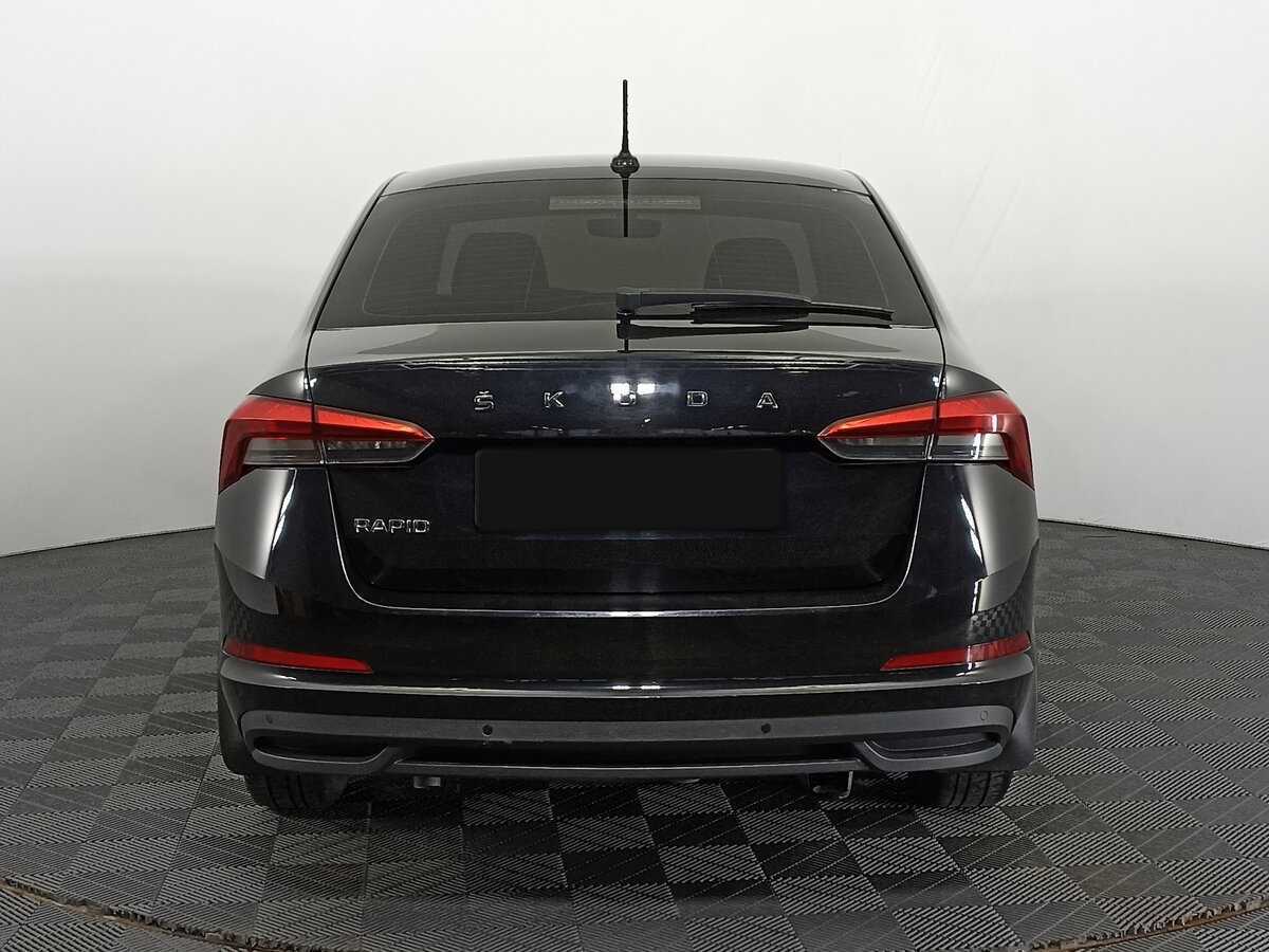 Купить Skoda Rapid с пробегом. Фото: #5