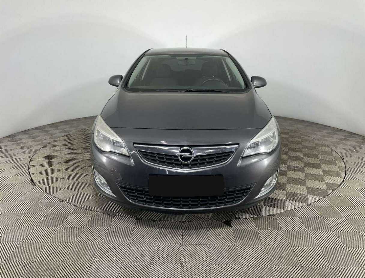 Купить Opel Astra с пробегом. Фото: #1