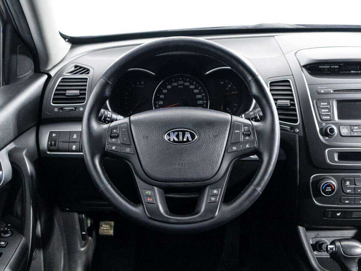 Купить Kia Sorento с пробегом. Фото: #16