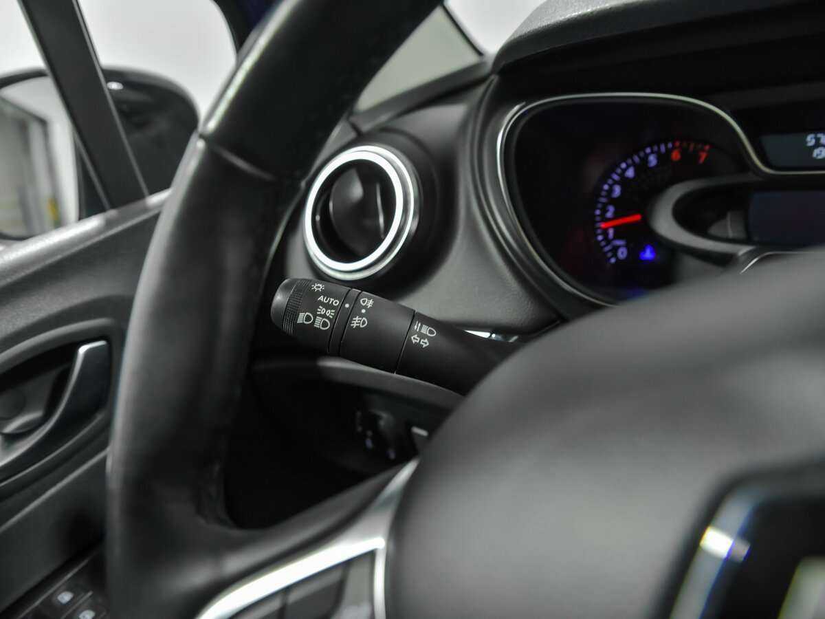 Купить Renault Kaptur с пробегом. Фото: #7