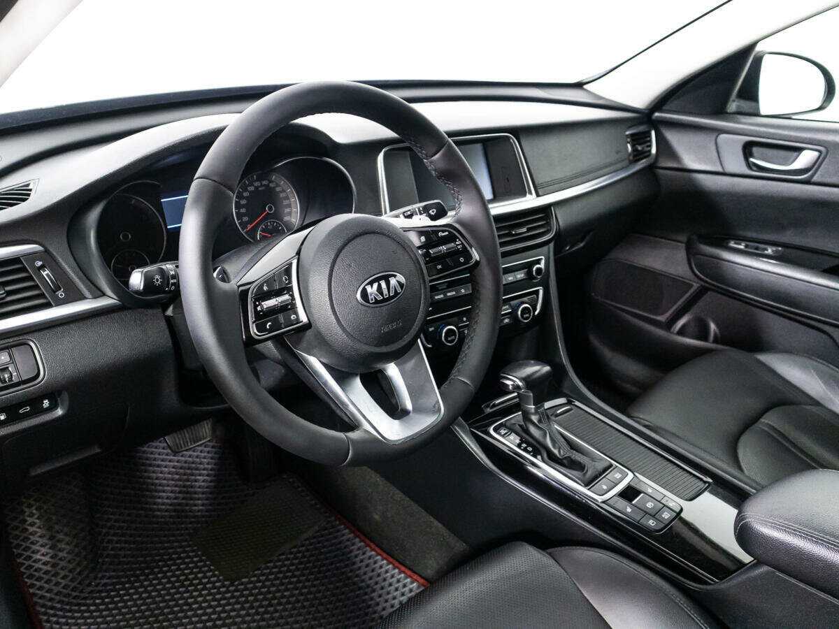 Купить Kia Optima с пробегом. Фото: #10