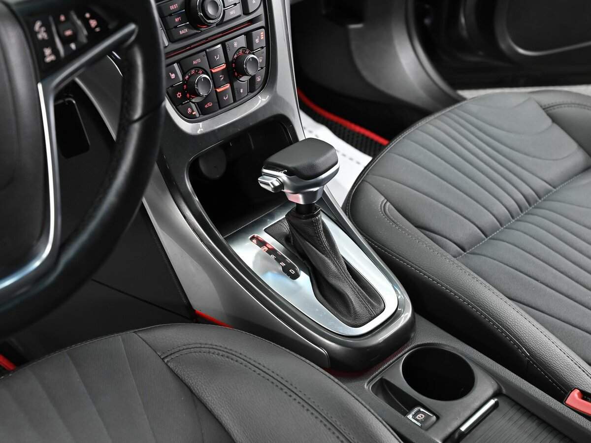 Купить Opel Astra с пробегом. Фото: #10