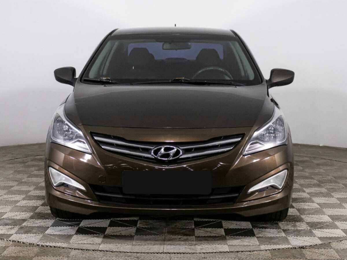 Купить Hyundai Solaris с пробегом. Фото: #1