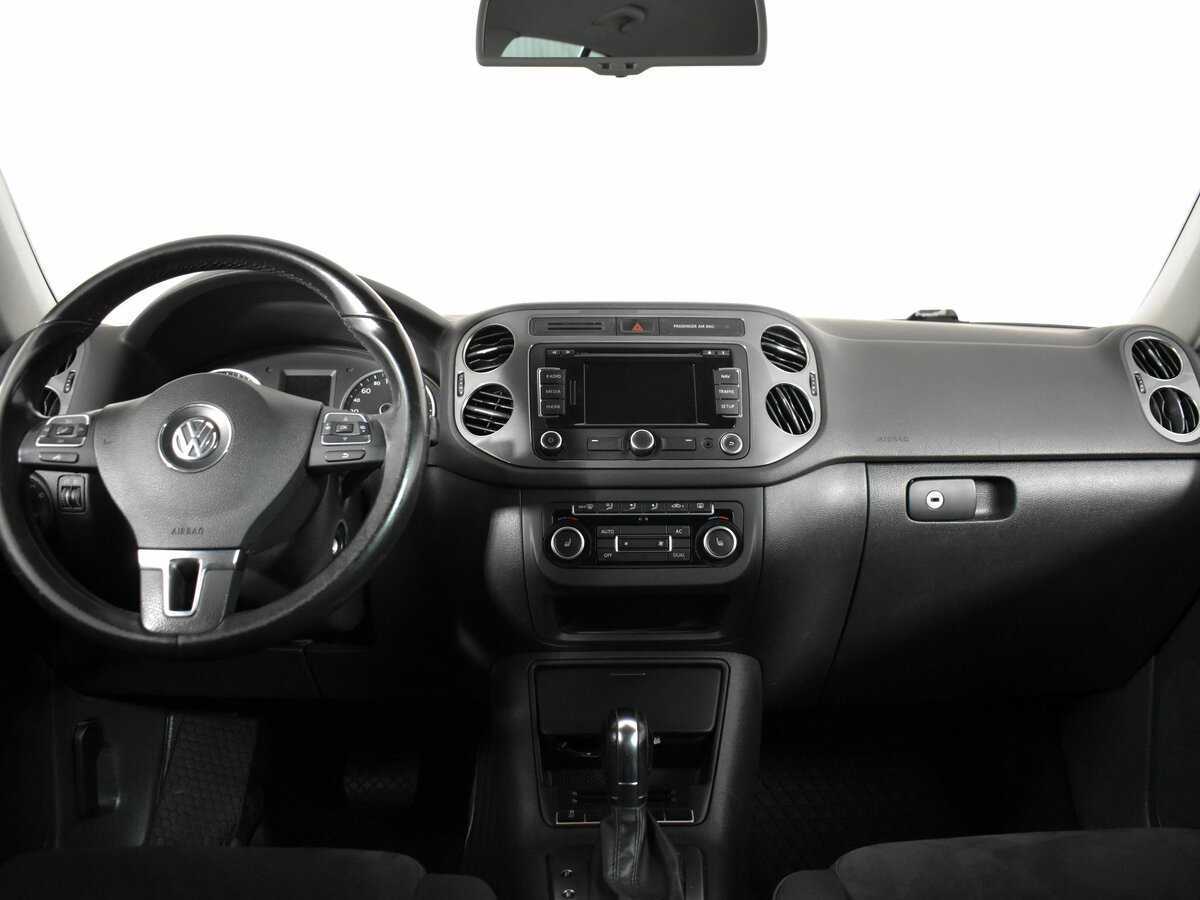 Купить Volkswagen Tiguan с пробегом. Фото: #11