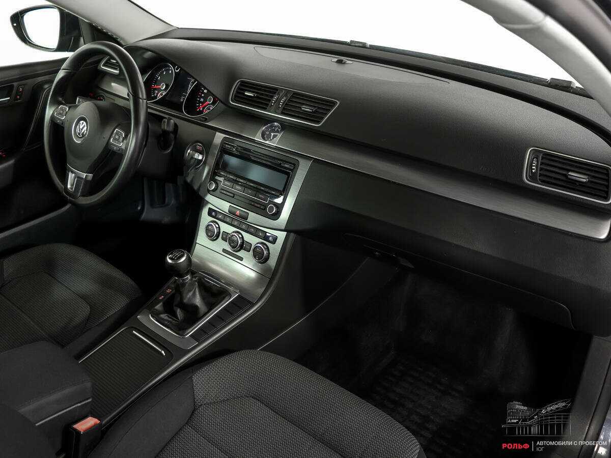 Купить Volkswagen Passat с пробегом. Фото: #7
