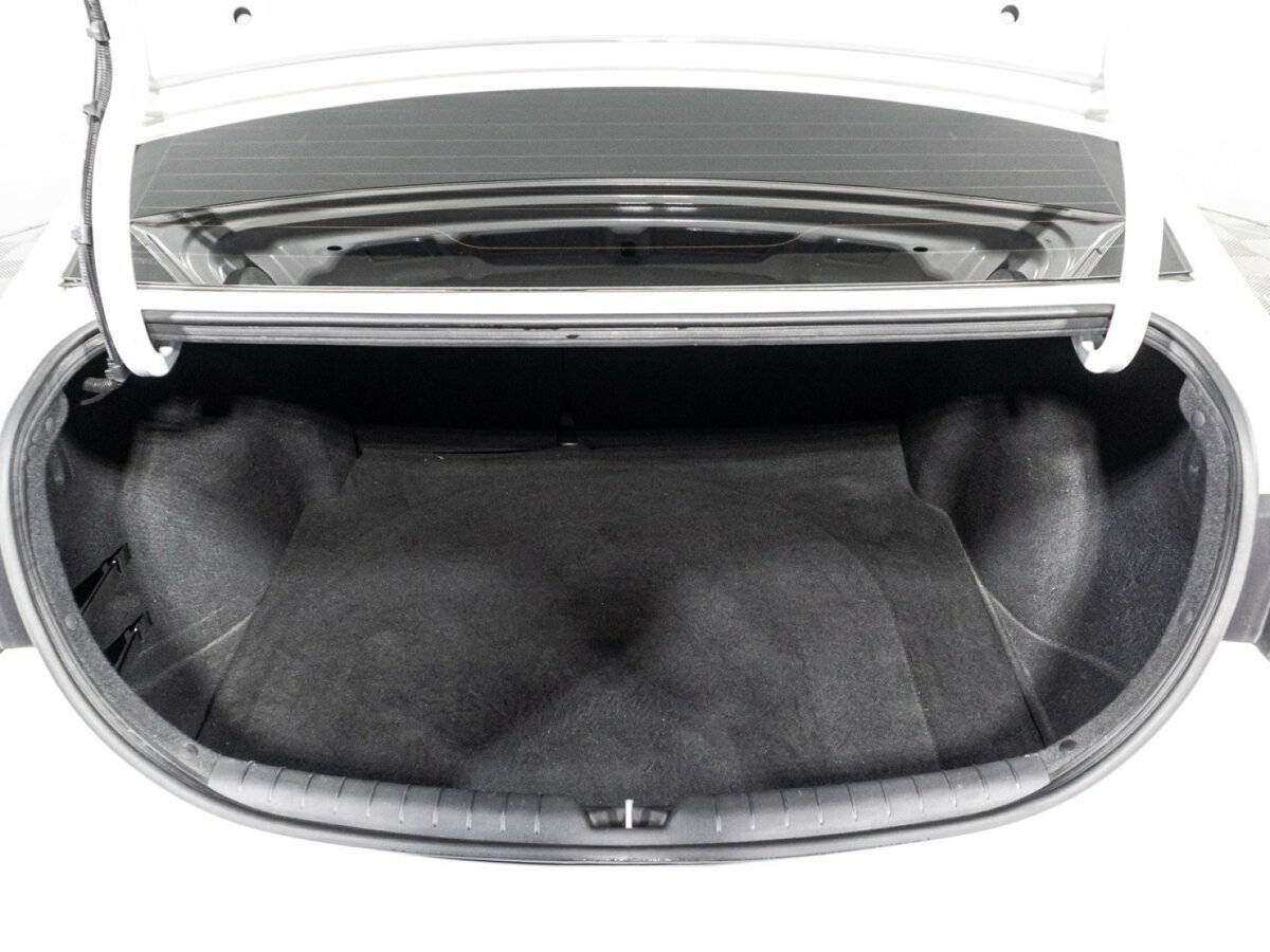 Купить Hyundai Solaris с пробегом. Фото: #14