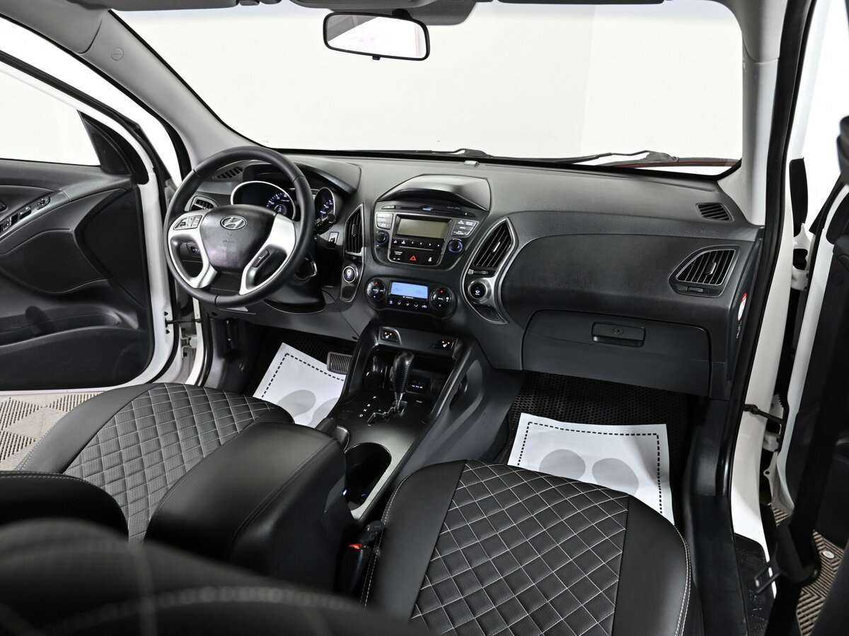 Купить Hyundai ix35 с пробегом. Фото: #4