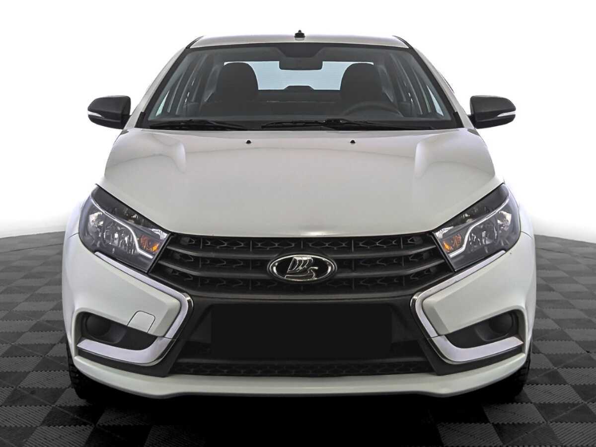 Купить Lada (ВАЗ) Vesta с пробегом. Фото: #1