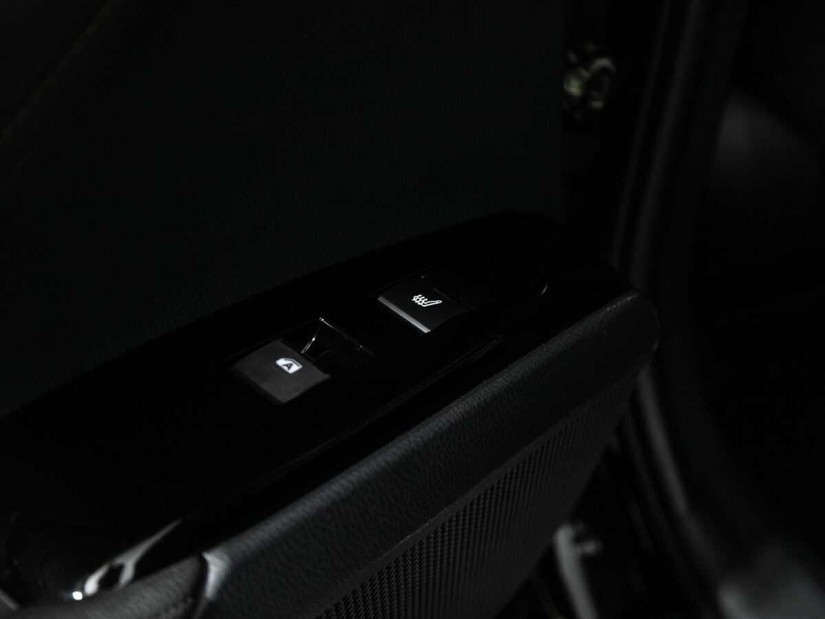 Купить Toyota Camry с пробегом. Фото: #20