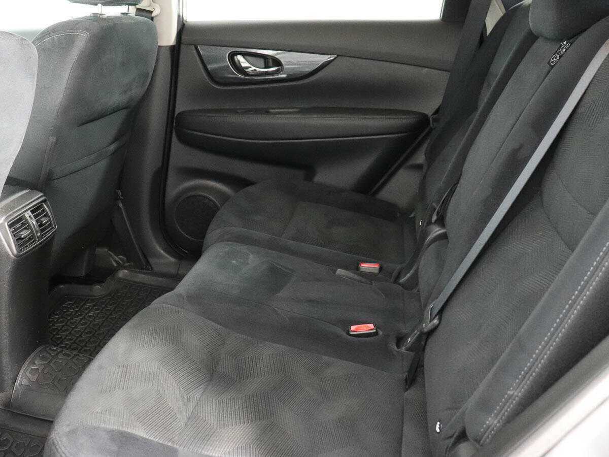 Купить Nissan X-Trail с пробегом. Фото: #9