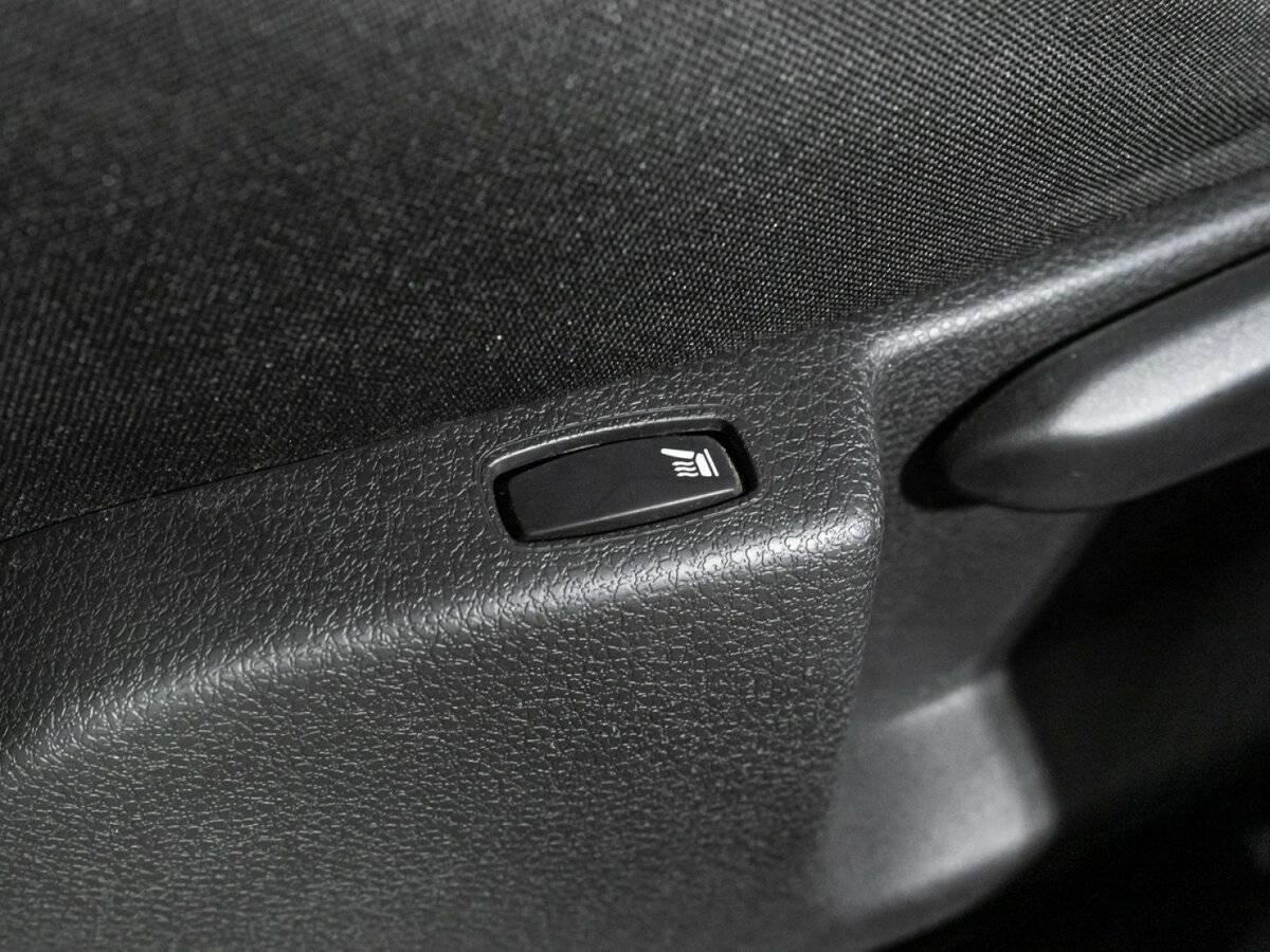 Купить Renault Sandero с пробегом. Фото: #34