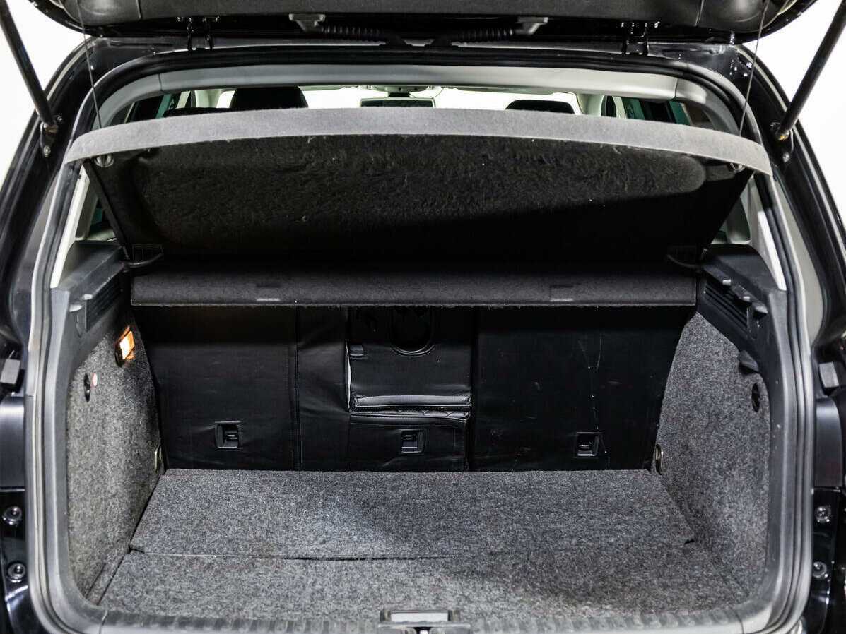 Купить Volkswagen Tiguan с пробегом. Фото: #15