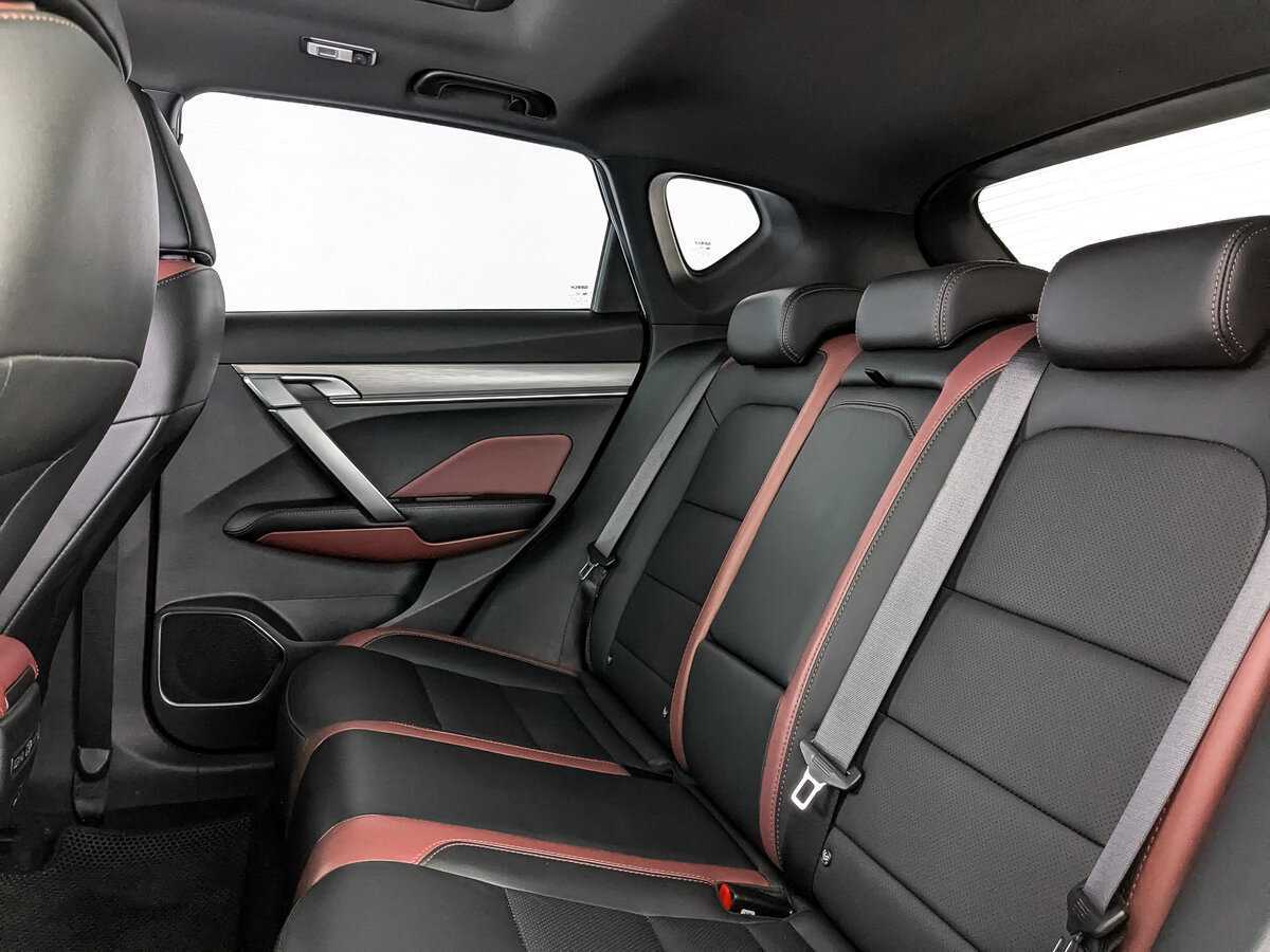 Купить Geely Coolray с пробегом. Фото: #13