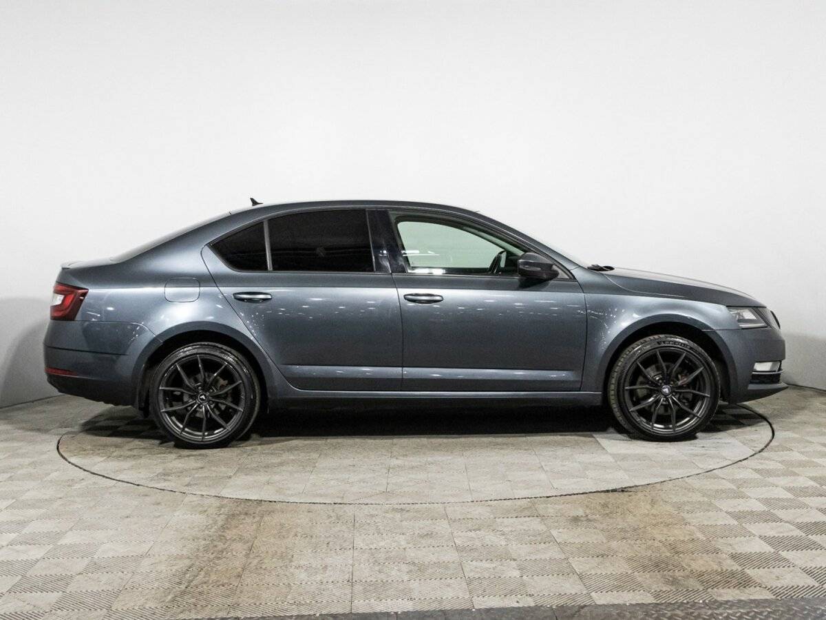 Купить Skoda Octavia с пробегом. Фото: #3