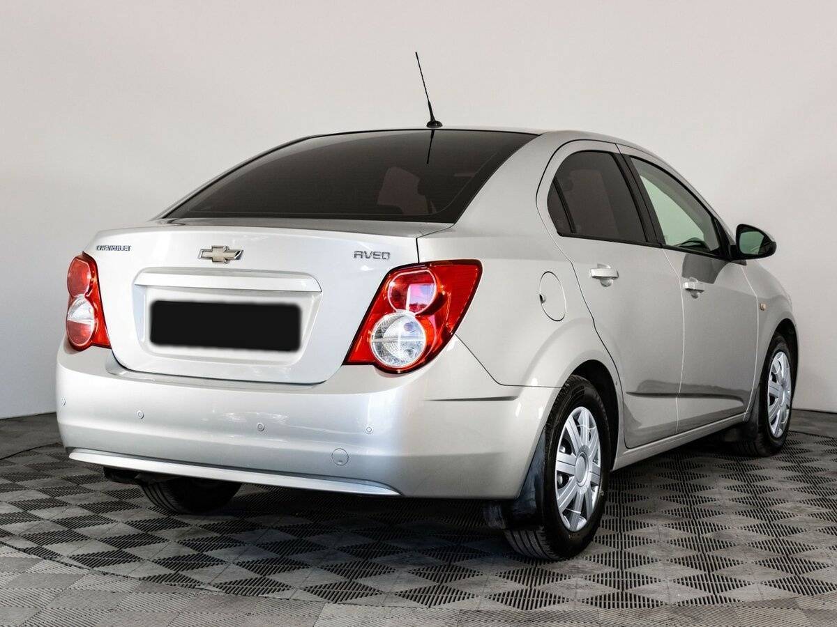Купить Chevrolet Aveo с пробегом. Фото: #3