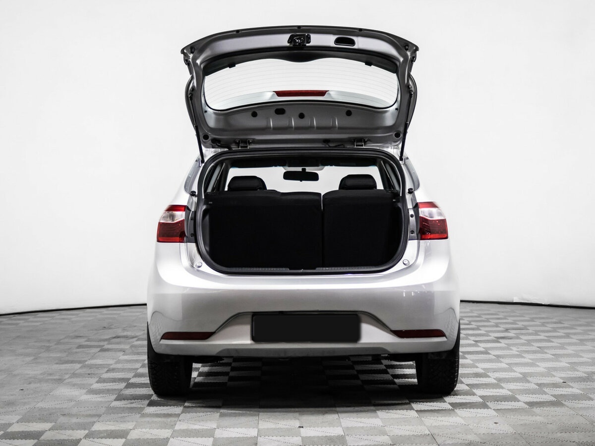Купить Kia Rio с пробегом. Фото: #10