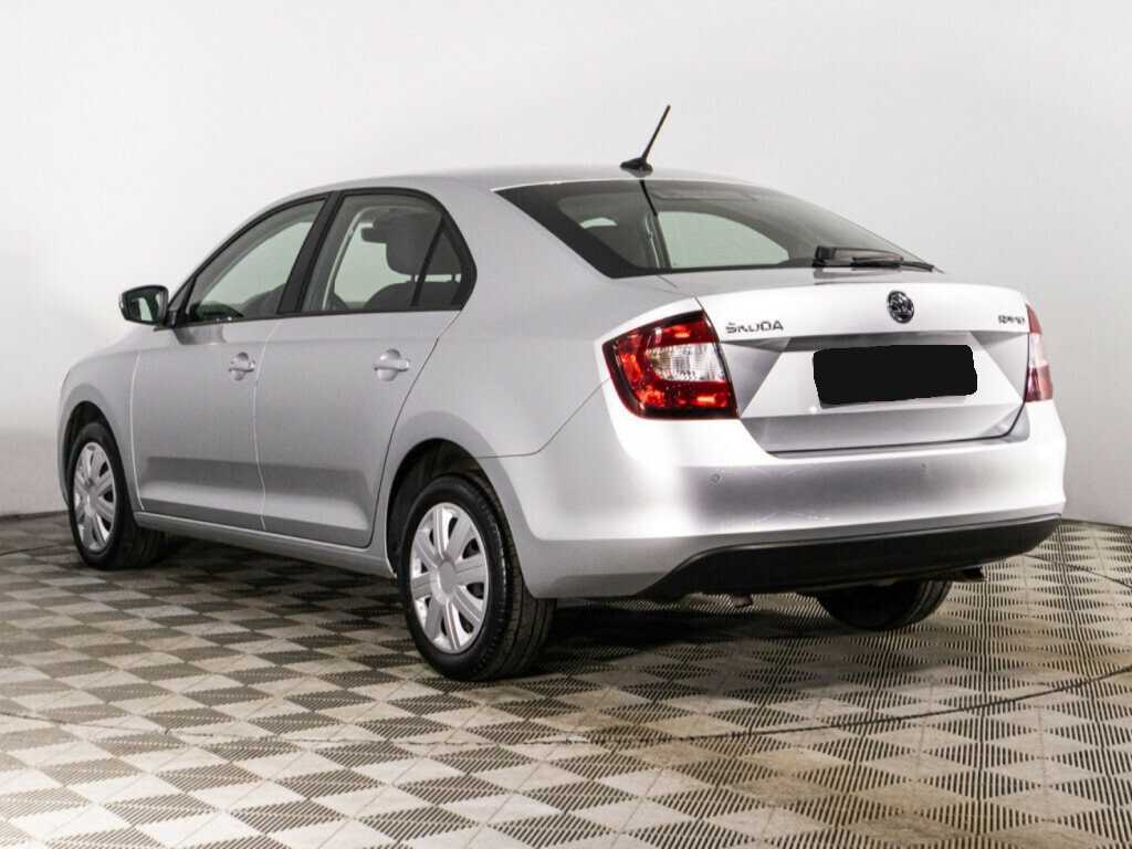 Купить Skoda Rapid с пробегом. Фото: #6