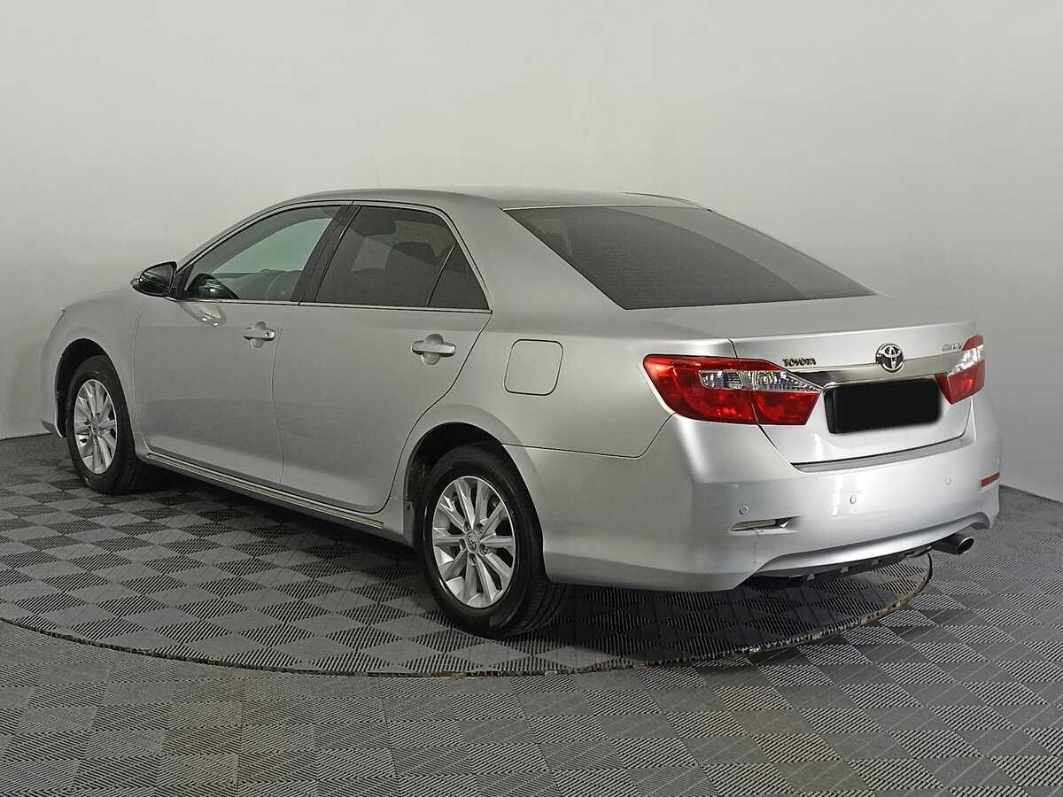 Купить Toyota Camry с пробегом. Фото: #6