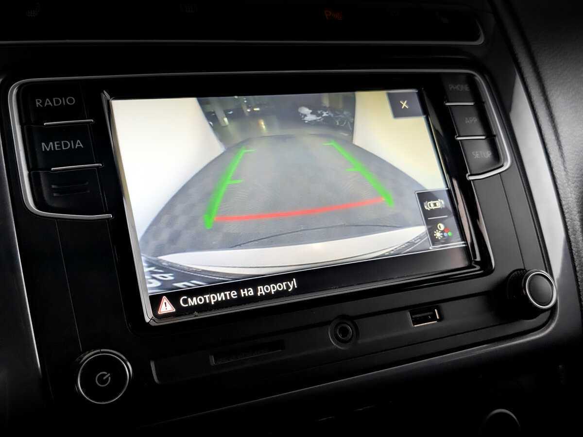 Купить Volkswagen Polo с пробегом. Фото: #25