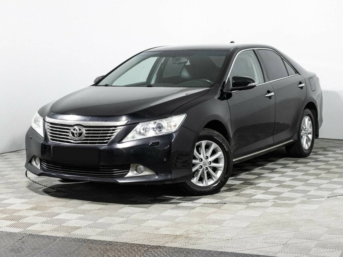 Купить Toyota Camry с пробегом. Посмотреть фото