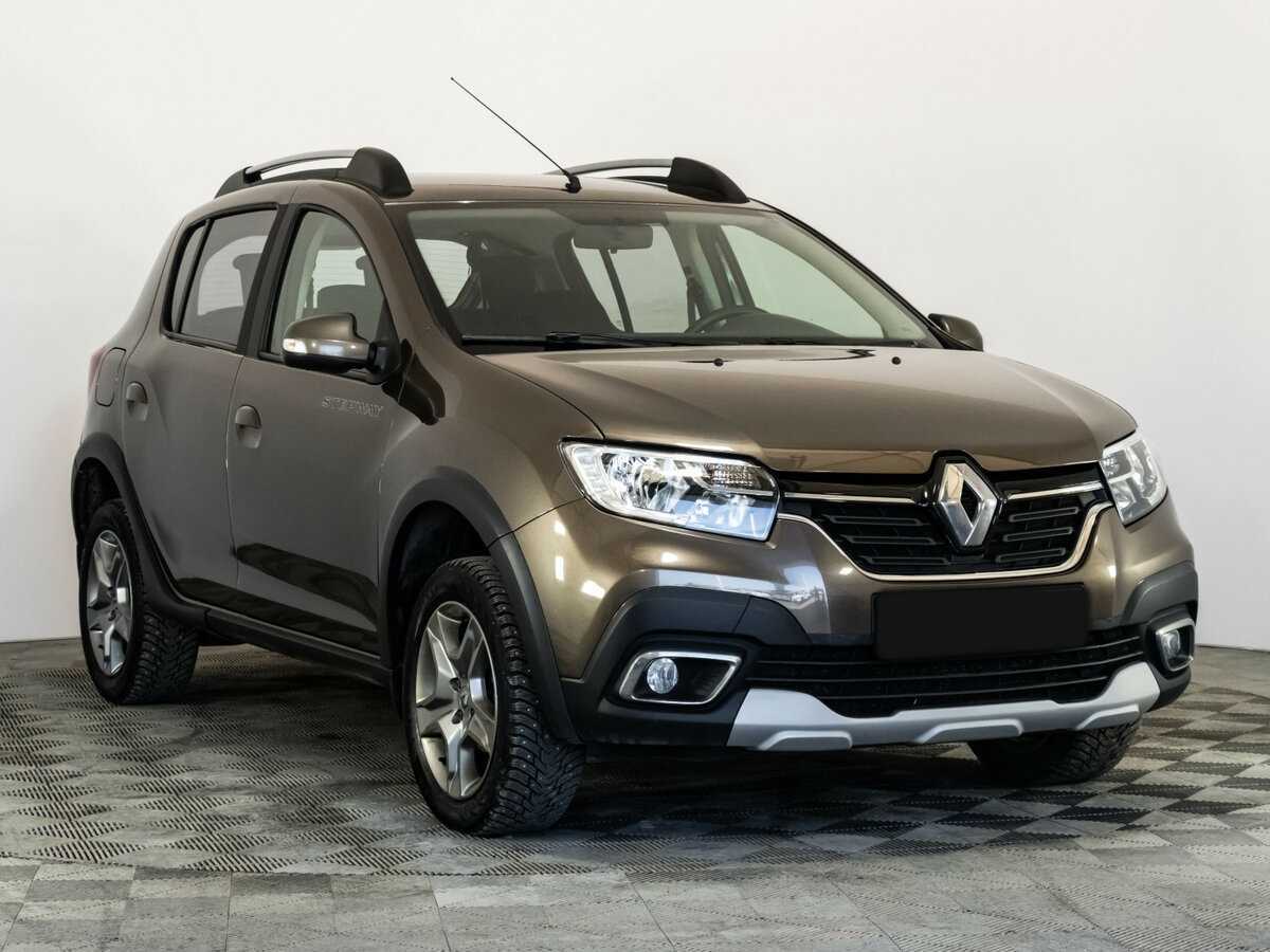 Купить Renault Sandero с пробегом. Фото: #2