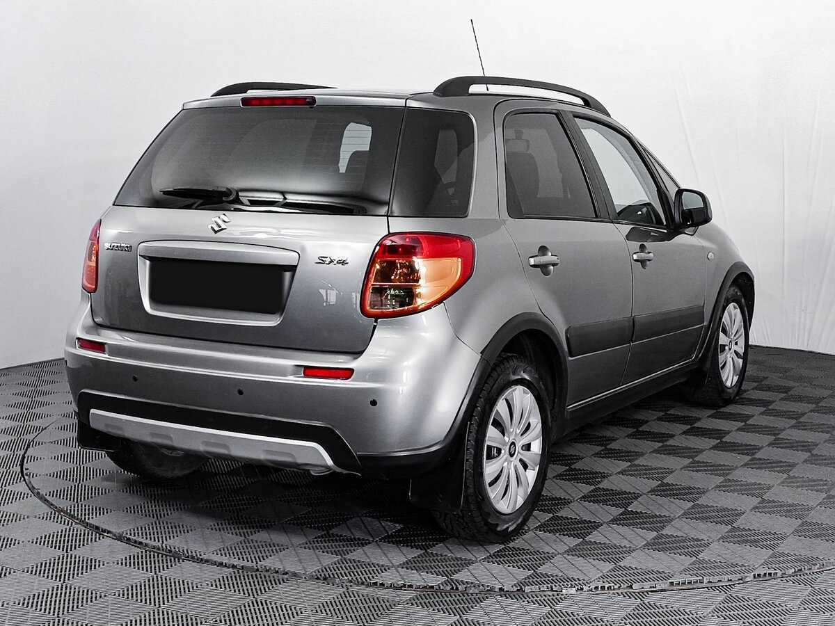Купить Suzuki SX4 с пробегом. Фото: #4