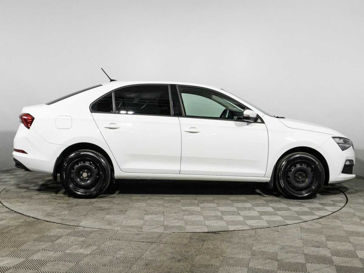 Купить Skoda Rapid с пробегом. Фото: #3