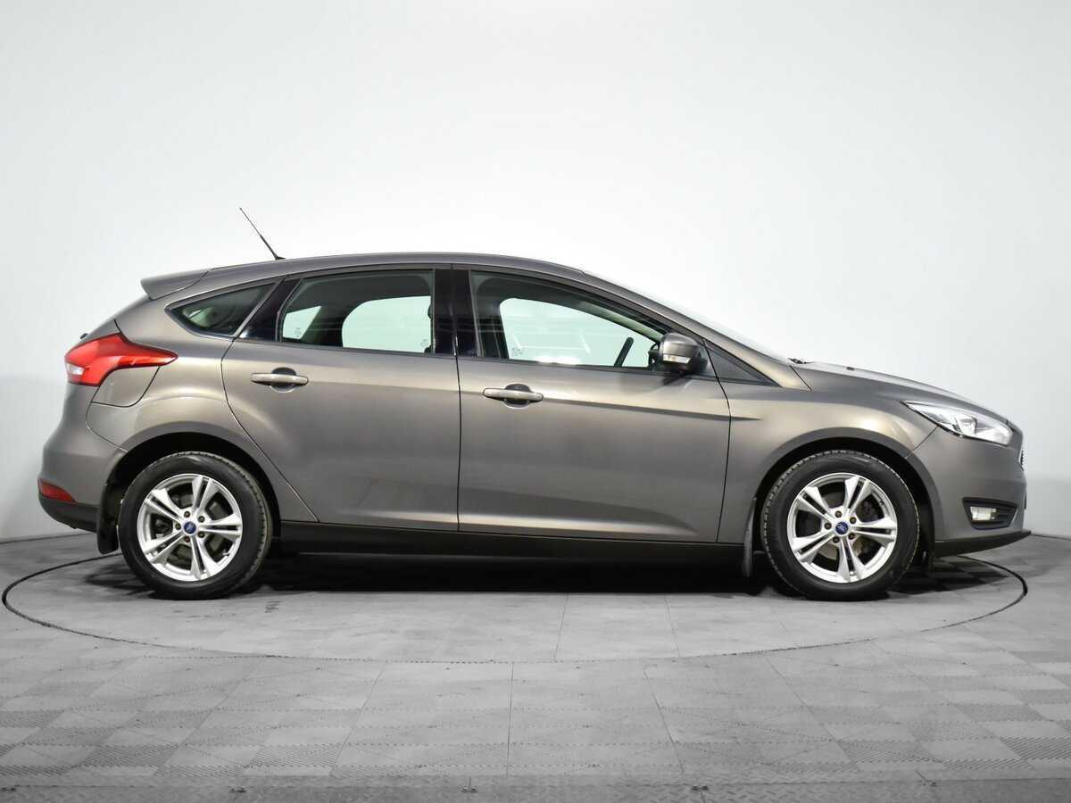 Купить Ford Focus с пробегом. Фото: #3
