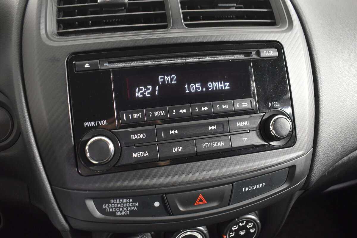 Купить Mitsubishi ASX с пробегом. Фото: #19