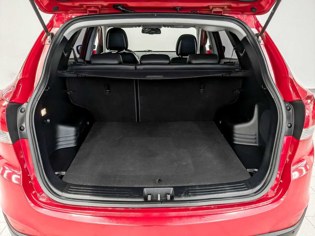 Купить Hyundai ix35 с пробегом. Фото: #9