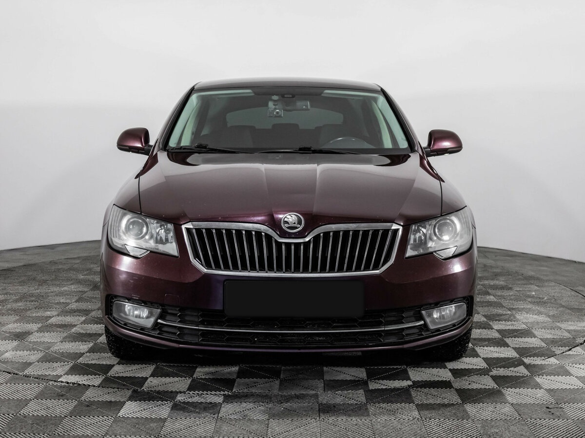 Купить Skoda Superb с пробегом. Фото: #1