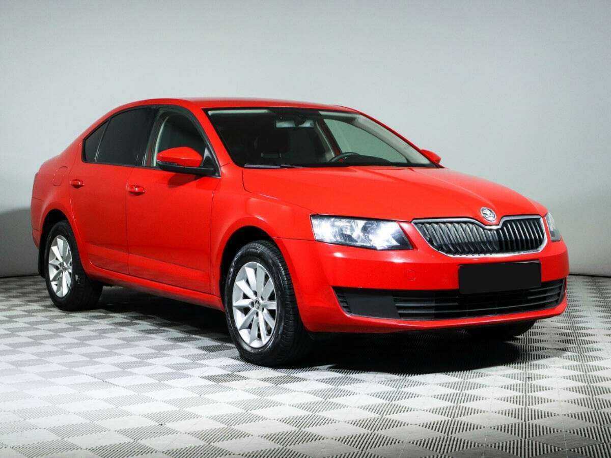 Купить Skoda Octavia с пробегом. Фото: #2