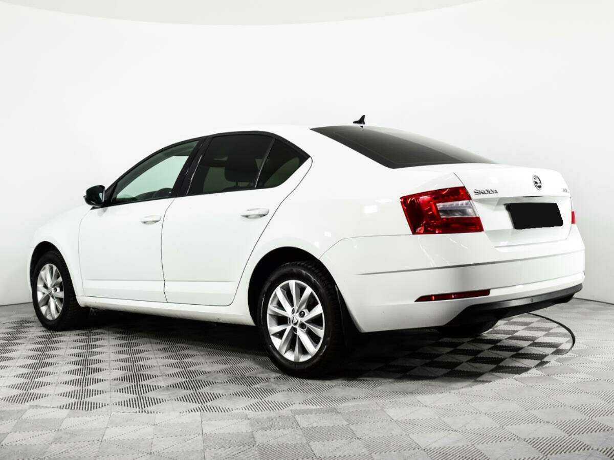 Купить Skoda Octavia с пробегом. Фото: #4