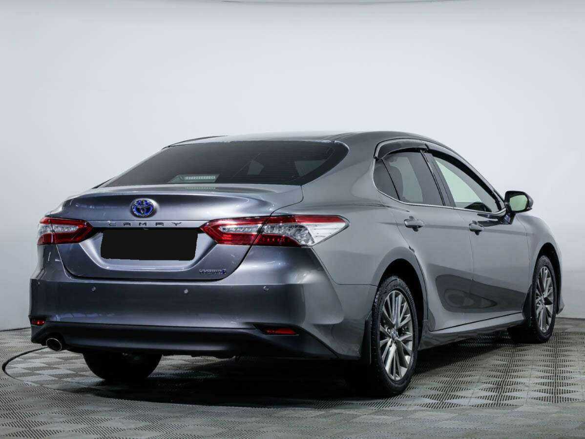 Купить Toyota Camry с пробегом. Фото: #3