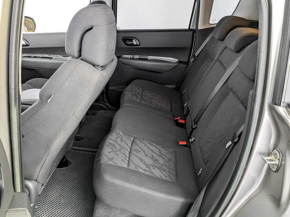 Купить Peugeot 3008 с пробегом. Фото: #11